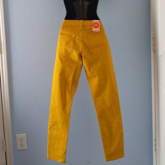 Super Skinny Low Rise Stretch Pant (Size 6} - Picture 2 of 5